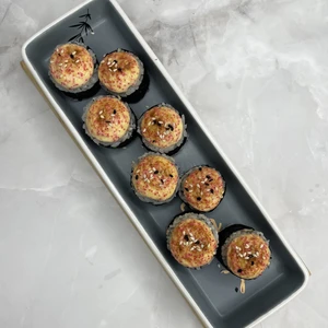 ролл Запечённый с лососем и креветкой